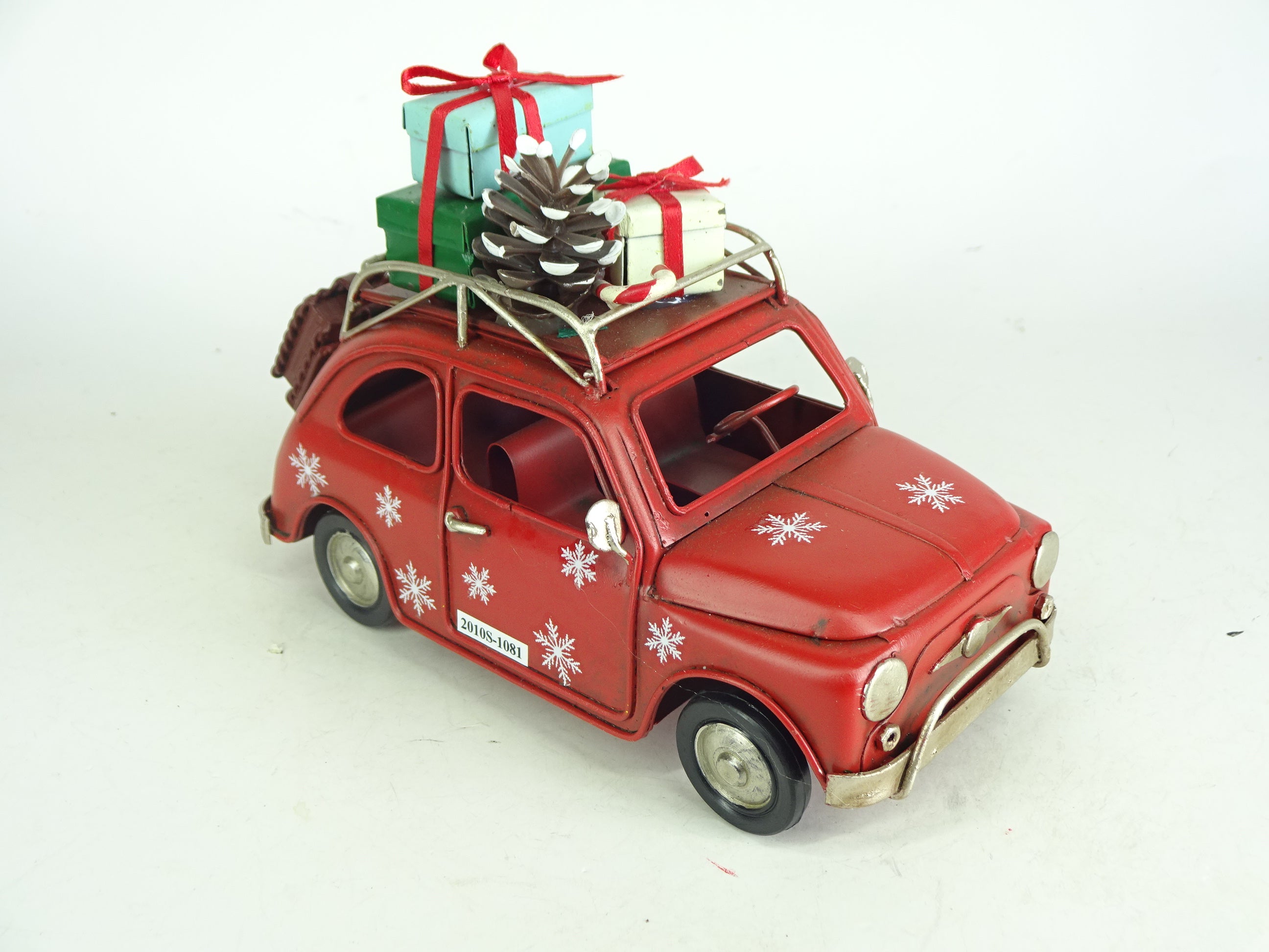 Mini Red Christmas Car with Tree & Presents | Metal Holiday Ornament
