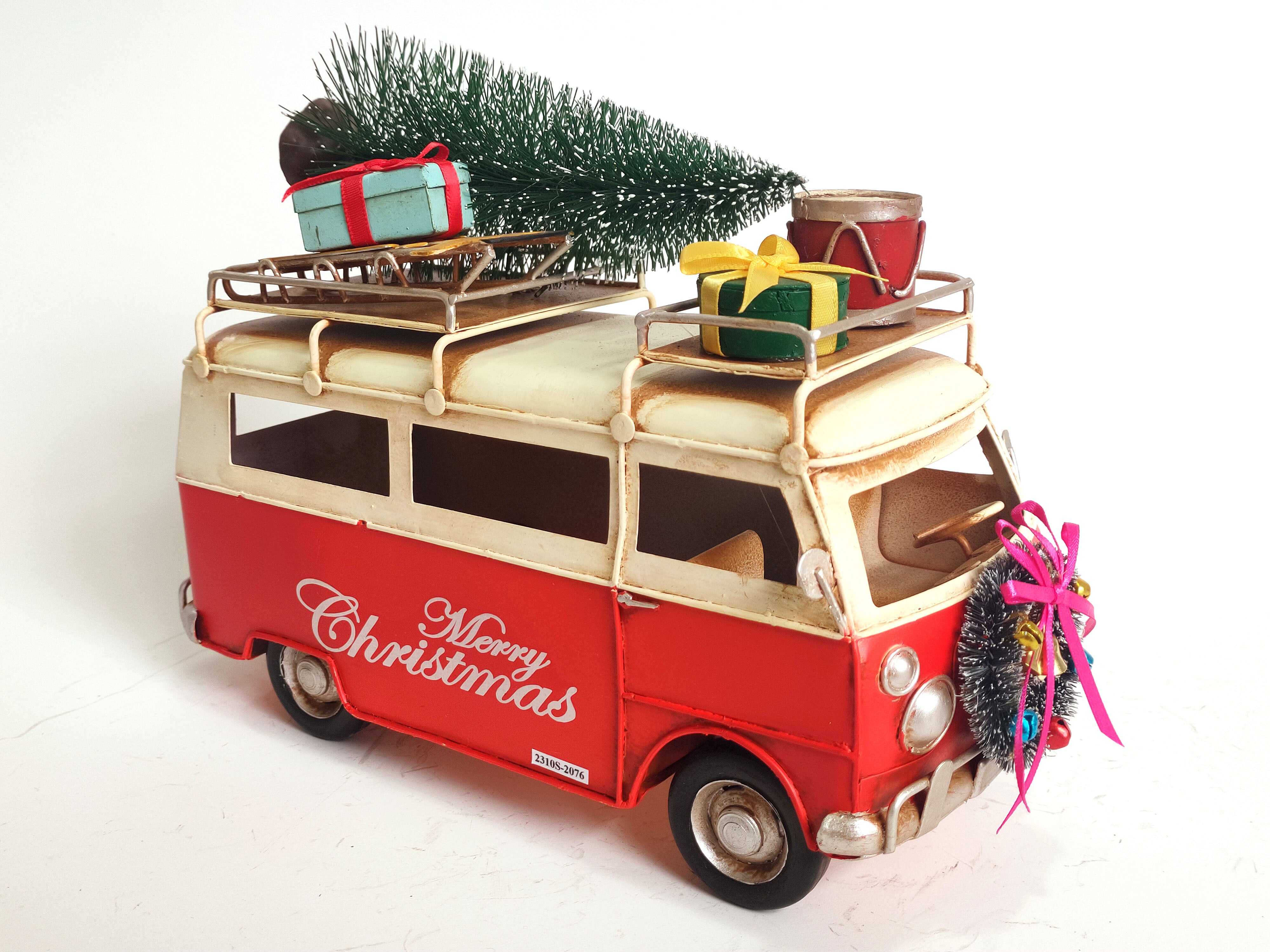 Vintage Cream & Red Christmas Bus with Tree and Gifts | Metal Holiday Vehicle Décor